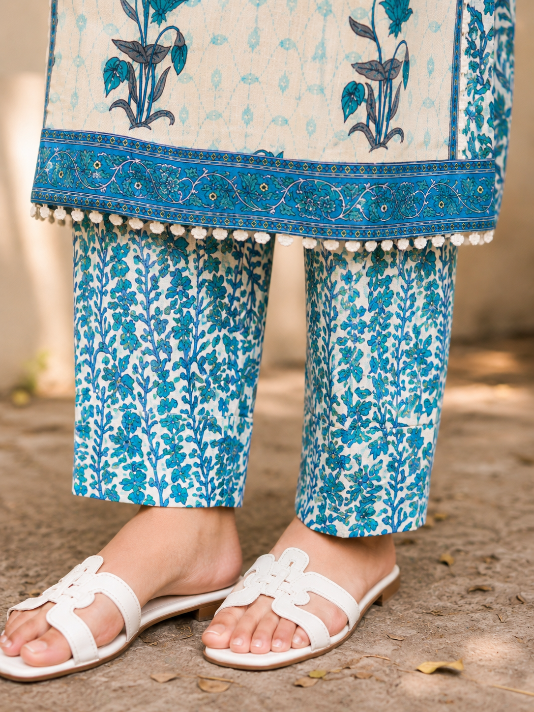 Printed Pure Cotton A-Line suit with Thread & Lace Detailing