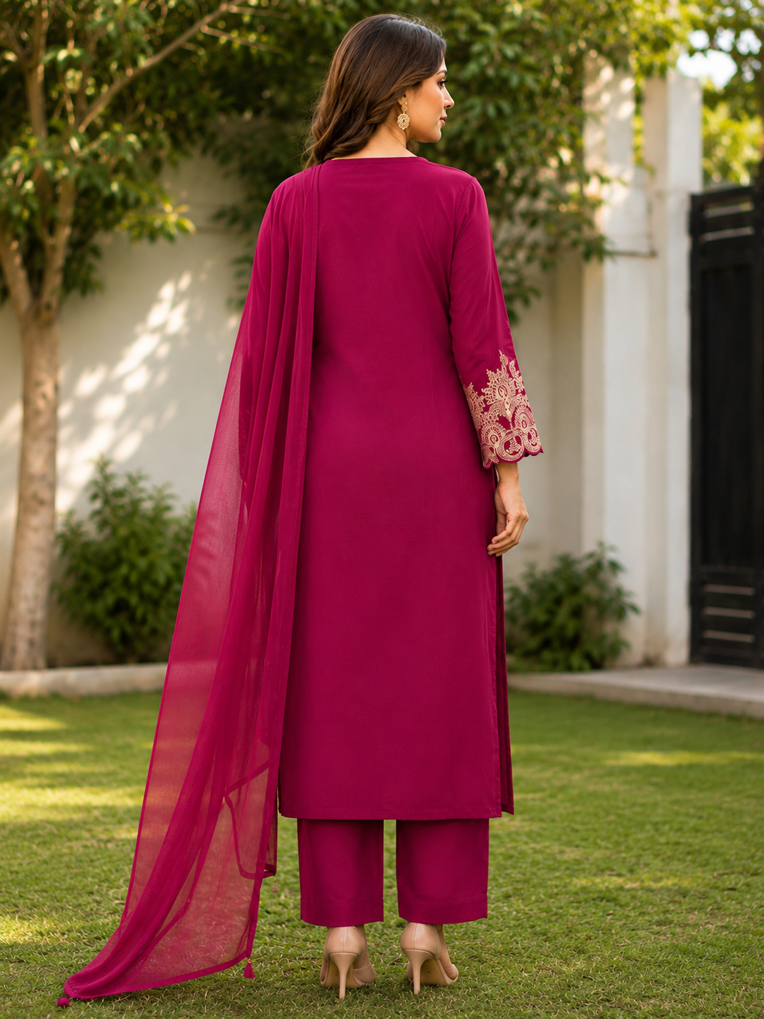 Rani Pink Silly Cotton Straight Suit with Thread Work