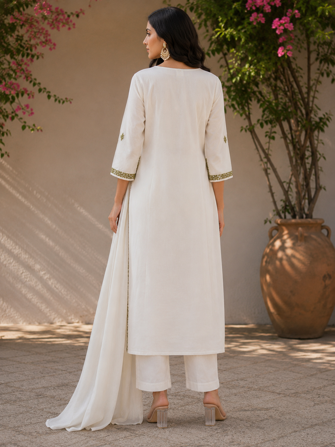 Pure Mul Cotton Straight suit with embriodery work